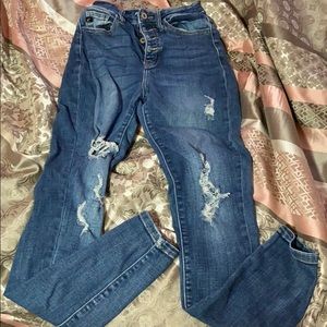 $25 | KanCan skinny jeans